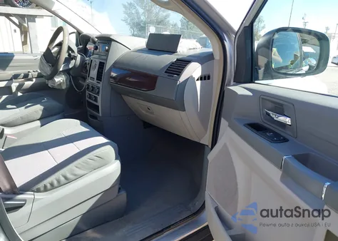 2010 Chrysler Town & Country New Lx из США, поврежденный, VIN 2A4RR2D14AR414721